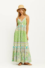 Load image into Gallery viewer, Arnhem Sacramento Maxi Dress - Apple