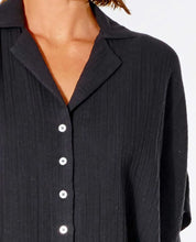 Load image into Gallery viewer, Rip Curl Premium Surf S/S Shirt - Black