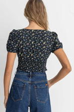 Load image into Gallery viewer, Rhythm Fleur Floral Top - Black