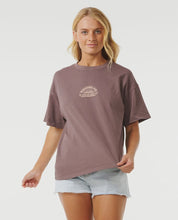 Load image into Gallery viewer, Rip Curl Cosmic Summer Heritage Tee - Eggplant