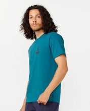 Load image into Gallery viewer, Rip Curl Vaporcool Search Stack Tee - Trekking Green