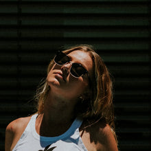 Load image into Gallery viewer, Otis 100 Club Sunglasses - Matte Blk/ Matte Black Grey