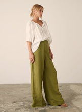 Load image into Gallery viewer, Esmaee Amalfi Blouse - White