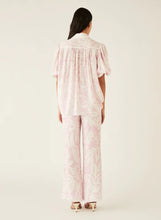 Load image into Gallery viewer, Esmaee Sumerset Blouse - Pink/White
