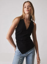 Load image into Gallery viewer, Esmaee' Token Top - Black