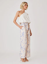 Load image into Gallery viewer, Esmaee Ritual Top - Natural