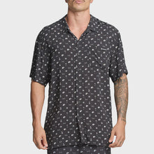 Load image into Gallery viewer, The Mad Hueys Anchor Bones Woven Shirt - Black