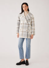 Load image into Gallery viewer, Esmaee' Lincoln Coat - Grey Check