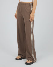 Load image into Gallery viewer, All Above Eve Lina Pant - Coffee