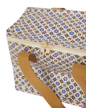 Load image into Gallery viewer, All About Eve Tulum Lunch Box - Print