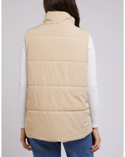 Load image into Gallery viewer, All About Eve Classic Puffer Vest - Oat