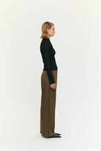 Load image into Gallery viewer, Staple The Label Dakota Relaxed Pant - Espresso