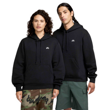 Load image into Gallery viewer, Nike SB Fleece Pullover Essential Logo Black Unisex Skate Hoodie