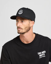 Load image into Gallery viewer, The Mad Hueys Cheers For The Beers - Black