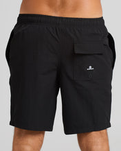 Load image into Gallery viewer, The Mad Hueys Freestyle 18" Swim Volley Short - Black