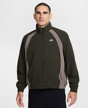Load image into Gallery viewer, Nike SB Woven Jacket - Sequoia