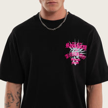 Load image into Gallery viewer, Kiss Chacey Strider Street Tee - Jet Black