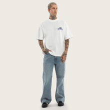 Load image into Gallery viewer, Kiss Chacey Cobra Street Tee - Natural White