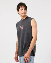 Load image into Gallery viewer, Kiss Chacey Burning Relaxed Muscle - Pigment Black