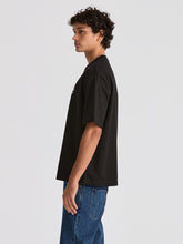 Load image into Gallery viewer, Lee M.T.L Box Cutter Tee - Black