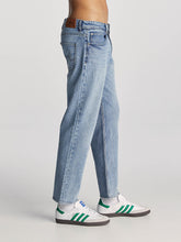 Load image into Gallery viewer, Lee L-Three Straight Jean Pulse Blue