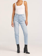 Load image into Gallery viewer, Lee High Moms Jean - Blue Rapture
