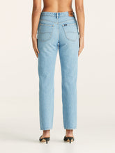 Load image into Gallery viewer, Lee Mid Slim Straight Jean - Lafayette Blue