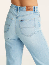 Load image into Gallery viewer, Lee High Straight Jeans - Astoria Fade