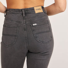 Load image into Gallery viewer, Riders By Lee Hi Mom Jean - Baxter Black