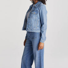 Load image into Gallery viewer, Riders By Lee Essential Denim Jacket - Daybreak Blue