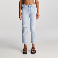 Load image into Gallery viewer, Riders By Lee Hi Mom Jeans - Indigo Breeze