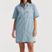 Load image into Gallery viewer, Riders By Lee Sara Denim Shirt Dress - Blue Fade