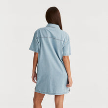 Load image into Gallery viewer, Riders By Lee Sara Denim Shirt Dress - Blue Fade