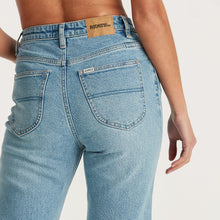 Load image into Gallery viewer, Riders By Lee Hi Slim Straight Jean - Blue Charisma