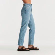 Load image into Gallery viewer, Riders By Lee Hi Slim Straight Jean - Blue Charisma
