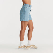 Load image into Gallery viewer, Riders By Lee Hi Wide Short - Blue Spritz