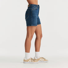 Load image into Gallery viewer, Riders By Lee Hi Wide Short - Indigo Sea