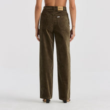 Load image into Gallery viewer, Riders By Lee Hi Wide Pant - Deep Olive