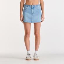 Load image into Gallery viewer, Riders By Lee Mid Mini Skirt - Lifetime Blues
