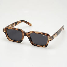 Load image into Gallery viewer, ROC Eyewear Bomb - Milky Tortoiseshell Smoke