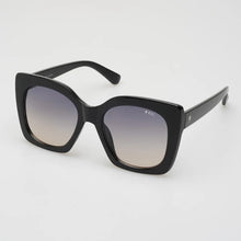 Load image into Gallery viewer, ROC Eyewear Airs - Black/Gradient Blue/Brown