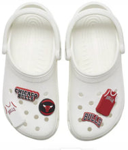 Load image into Gallery viewer, Crocs NBA Chicago Bulls 5Pack Jibbitz