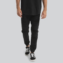 Load image into Gallery viewer, Nena & Pasadena Viper Denim Jogger - Black