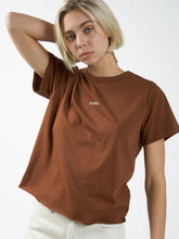 Load image into Gallery viewer, Thrills Minimal Thrills Relaxed Tee - Chestnut