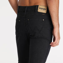 Load image into Gallery viewer, Wrangler Sid Jeans - Smoke Falling