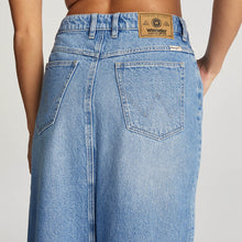Load image into Gallery viewer, Wrangler Mid Repair Maxi Skirt - Float On