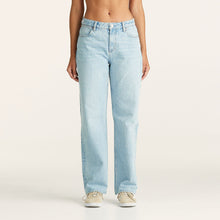 Load image into Gallery viewer, Wrangler Mid Bella Baggy Jeans - Blues Dynasty