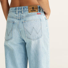 Load image into Gallery viewer, Wrangler Mid Bella Baggy Jeans - Blues Dynasty