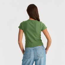 Load image into Gallery viewer, Wrangler Sun Spiral Staple Rib Tee - Elm Green