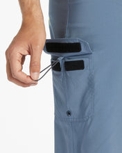 Load image into Gallery viewer, Billabong Arch Pro Boardshorts - Blue Haze